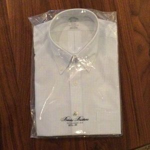 Long sleeve, button down collar shirt 15 1/2 = 33